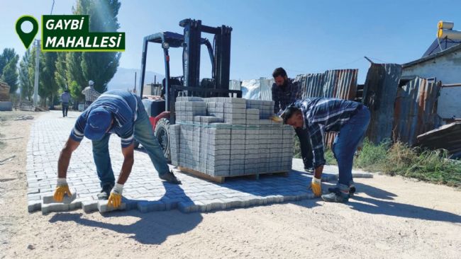 BAŞKAN OPRUKÇU GAYBİ MAHALLESİ SAKİNLERİNİ MUTLU ETTİ