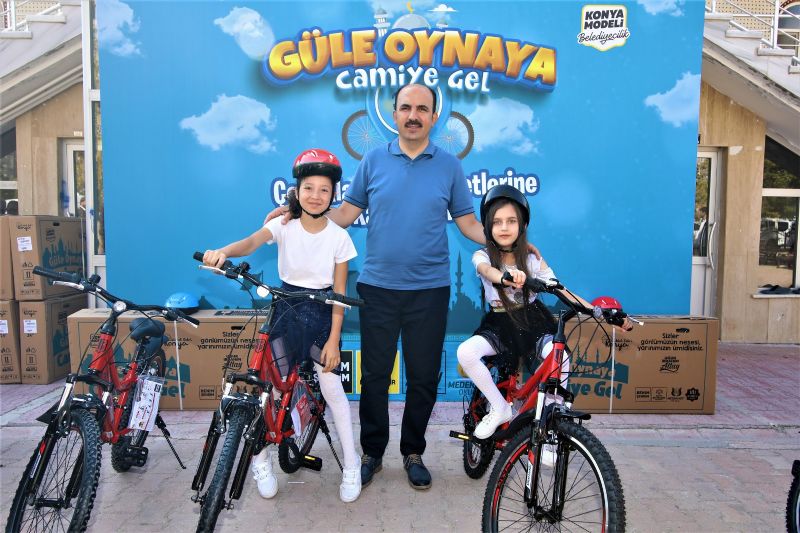 Başkan Altay Çocuklara Müjdeyi Verdi