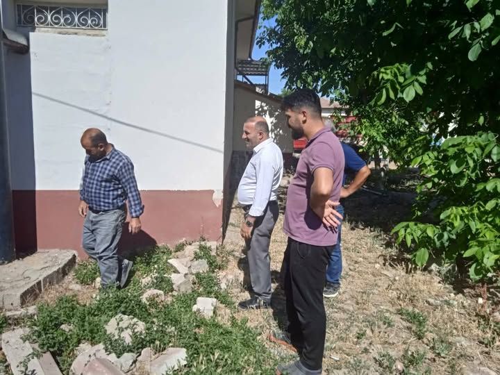 BAŞKAN VARDAR CAMİİ TADİLATINI İNCELEDİ