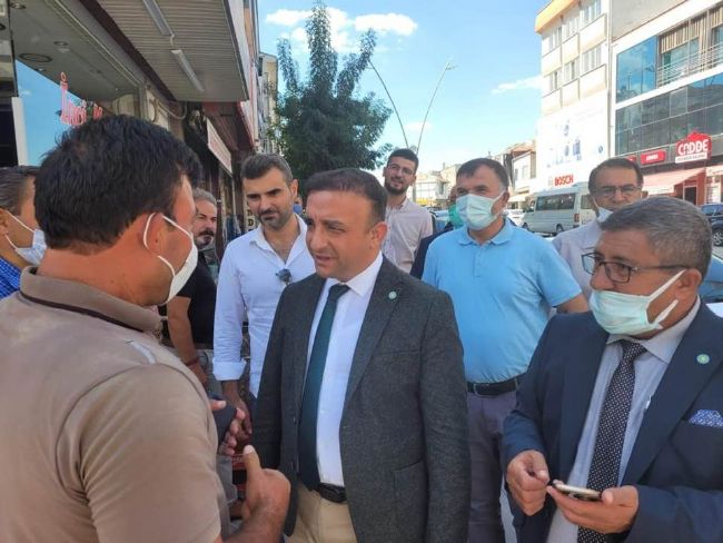 Amil Acar İl başkanı Tozoğlu ile Esnafları Gezdi 